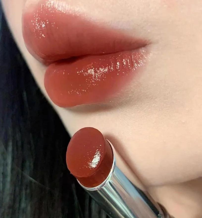 Dior コスメ 2点 Dior Addict Refillable Shine Lipstick In 740 Saddle | ModeSens
