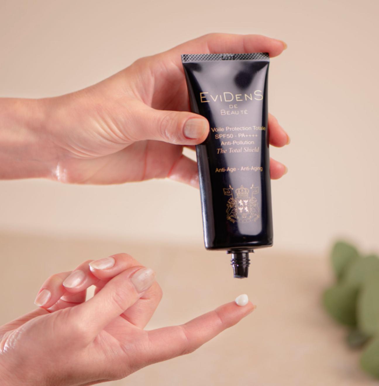 エクスビアンス　トータルコレクトデイ SPF30 50g コラキューティス Coracutis - カイロプラクティックの