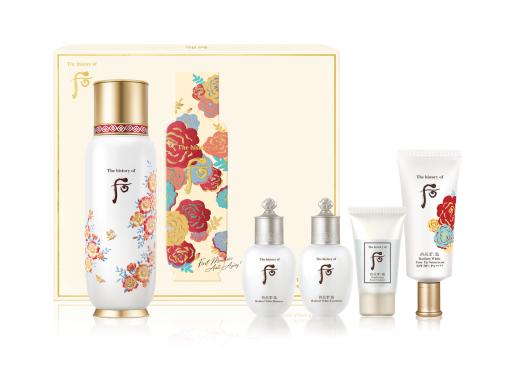 First Moisture Anti-Aging Essence 2021 Special Edition